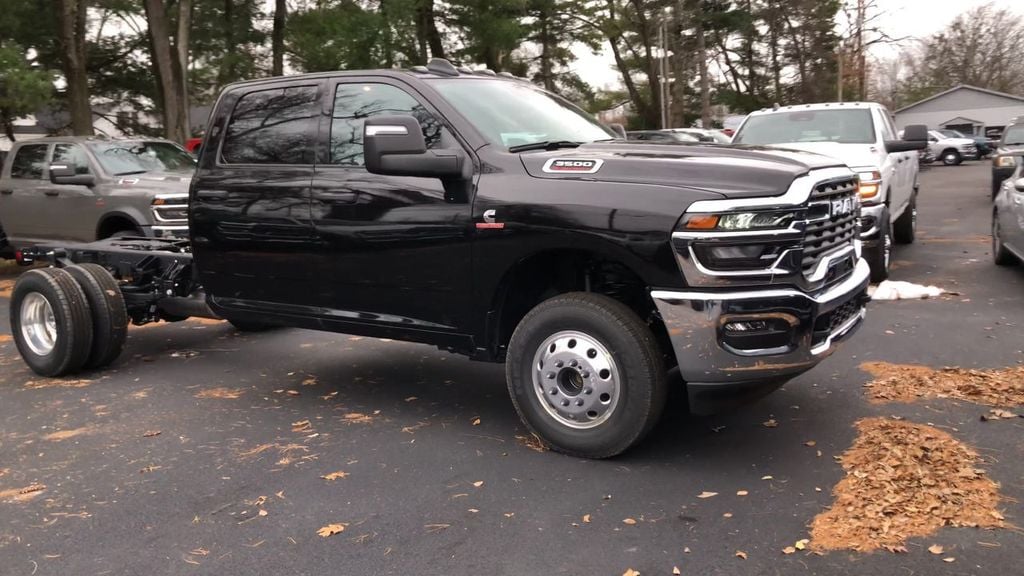 New 2026 Ram 3500 Tradesman - photo - 1