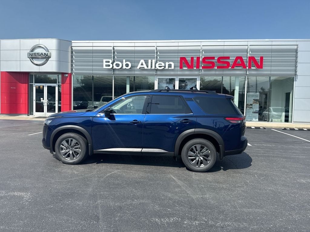 New 2026 Nissan Pathfinder SV - photo - 10