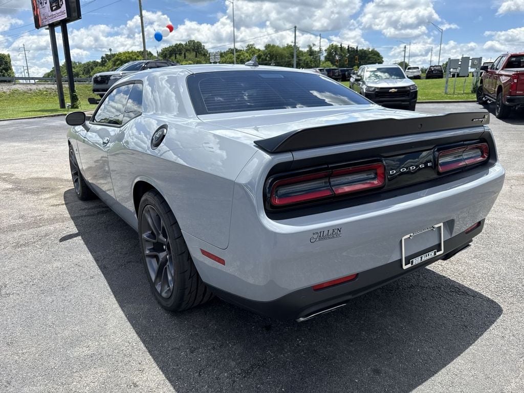 Pre-Owned 2022 Dodge Challenger R/T Scat Pack - photo - 11