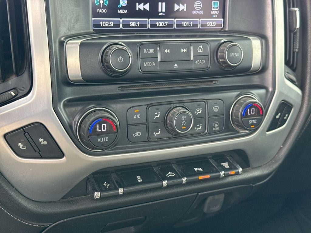 Pre-Owned 2018 GMC Sierra 3500HD SLT - photo - 21