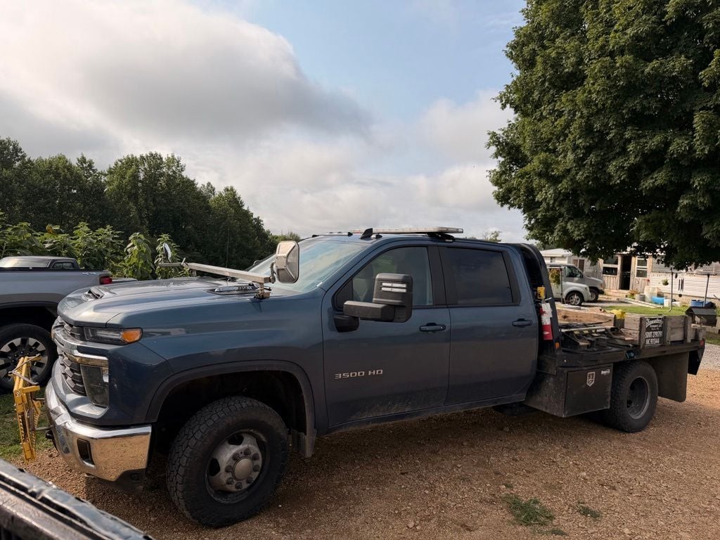 Pre-Owned 2025 Chevrolet Silverado 3500HD LT - photo - 2