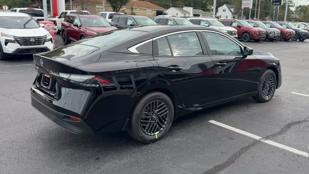 New 2027 Nissan Sentra SV - photo - 6