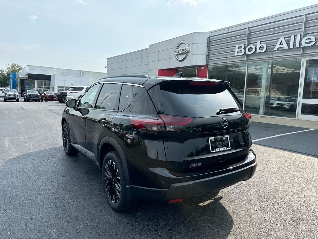 New 2026 Nissan Rogue Dark Armor - photo - 11