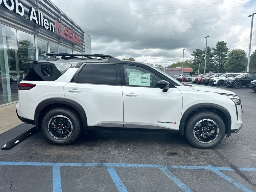 New 2026 Nissan Pathfinder Rock Creek - photo - 13
