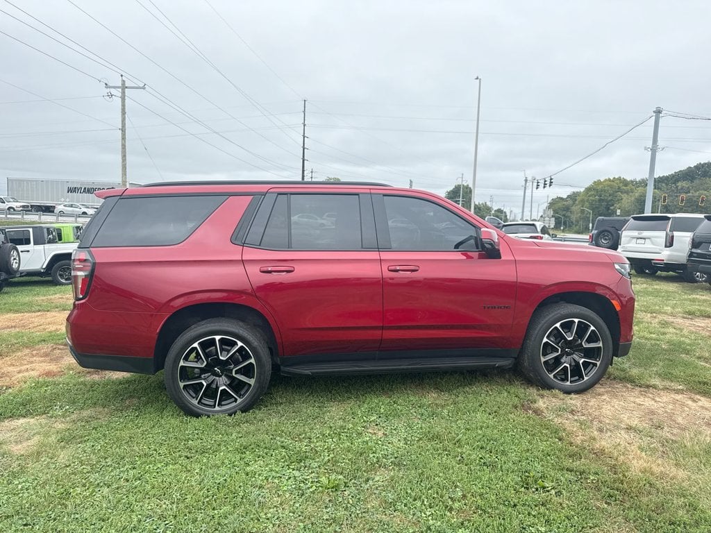 Pre-Owned 2024 Chevrolet Tahoe RST - photo - 13