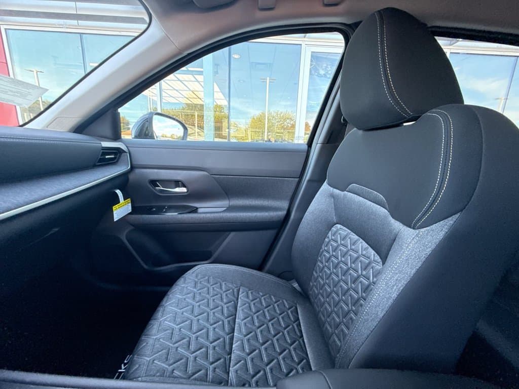 New 2027 Nissan Kicks SV - photo - 29