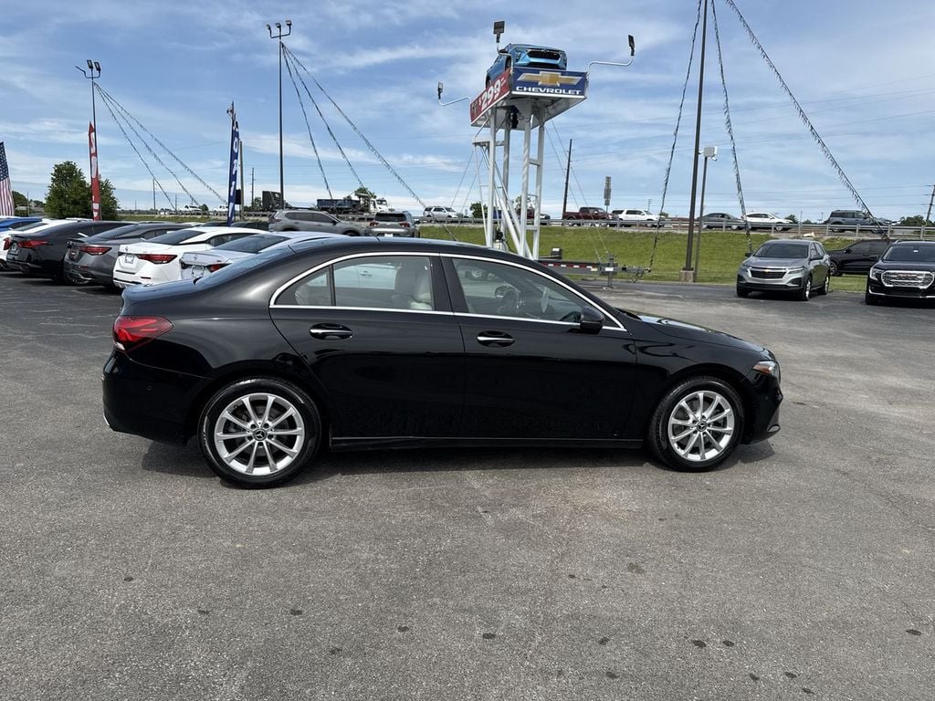 Pre-Owned 2022 Mercedes-Benz A-Class A 220 - photo - 13