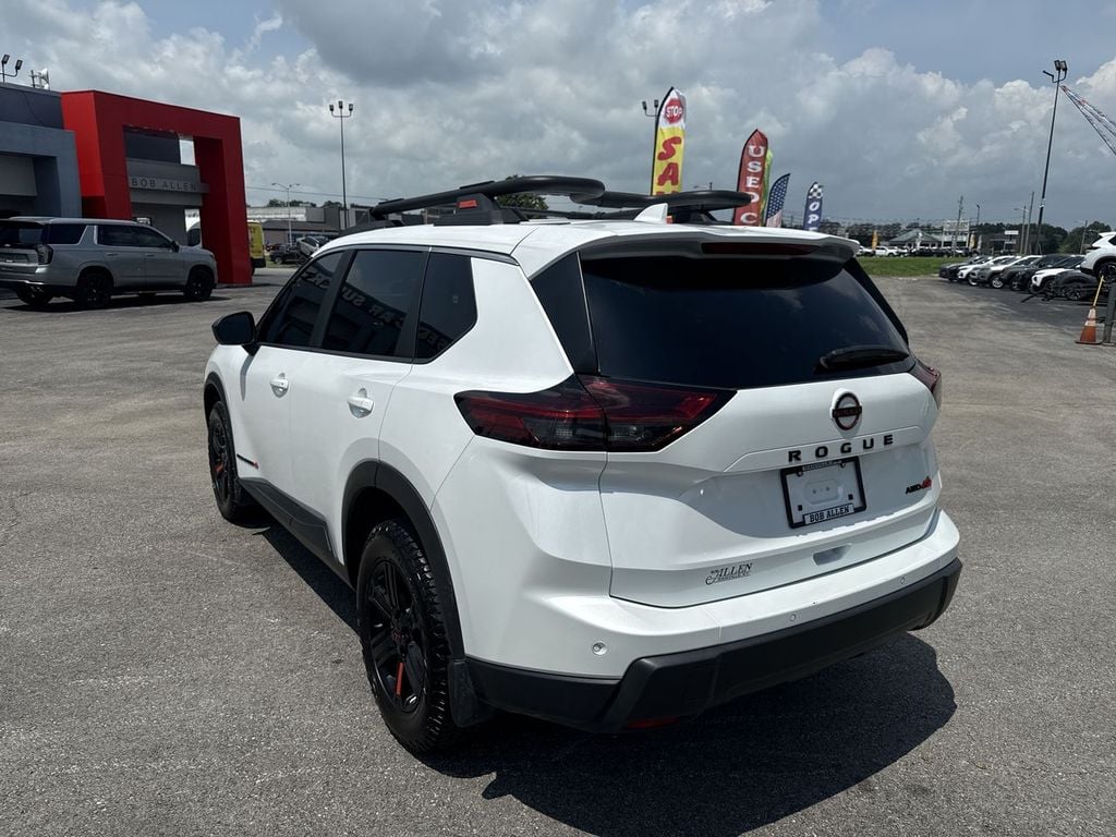 Pre-Owned 2025 Nissan Rogue Rock Creek - photo - 11