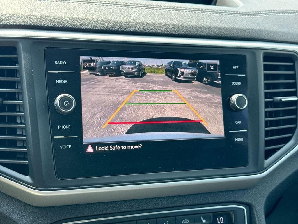 Pre-Owned 2021 Volkswagen Atlas 3.6L V6 SE w/Technology R-Line - photo - 29