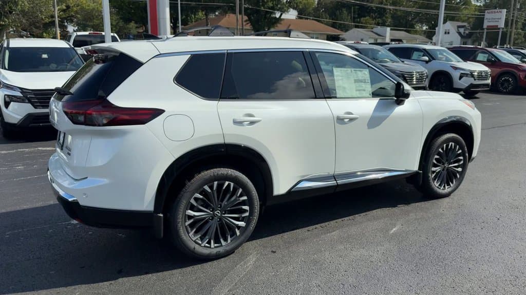 New 2026 Nissan Rogue Platinum - photo - 6