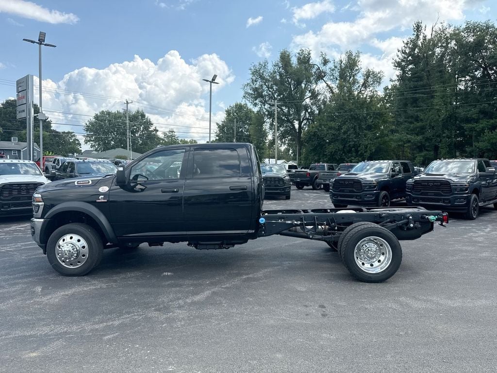 New 2026 Ram 4500HD Tradesman - photo - 10