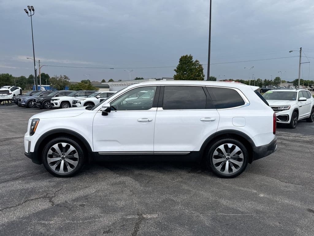 Pre-Owned 2021 Kia Telluride EX - photo - 10