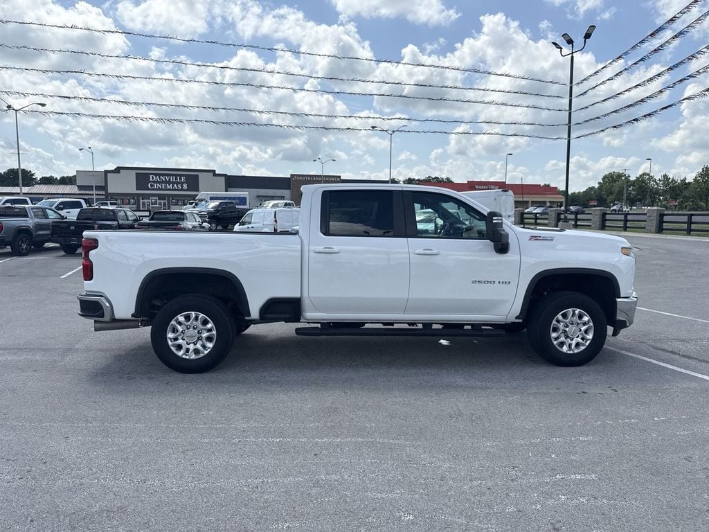 Pre-Owned 2023 Chevrolet Silverado 2500HD LT - photo - 13