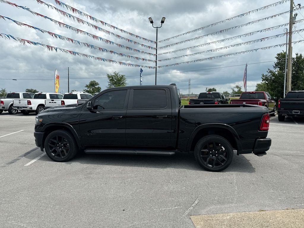 Pre-Owned 2025 Ram 1500 Laramie - photo - 10