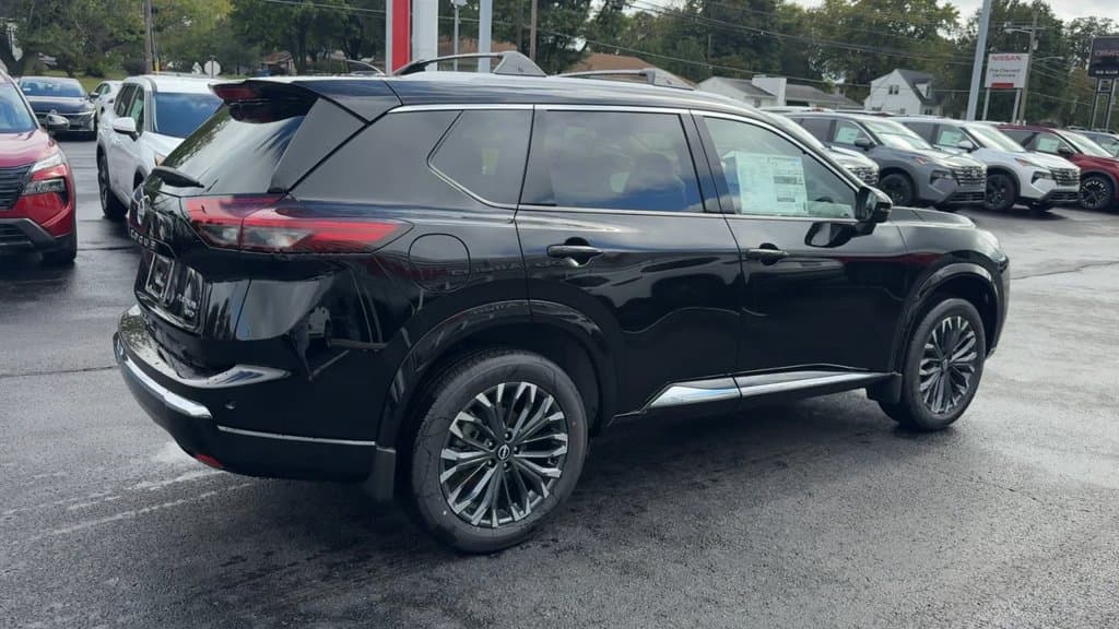 New 2026 Nissan Rogue Platinum - photo - 6