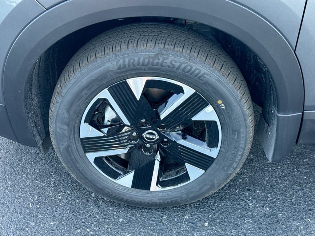 New 2027 Nissan Kicks SV - photo - 9