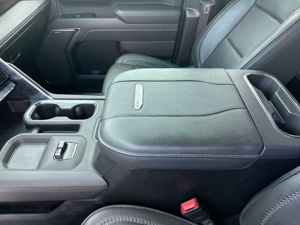 Pre-Owned 2026 GMC Sierra 2500HD Denali - photo - 24