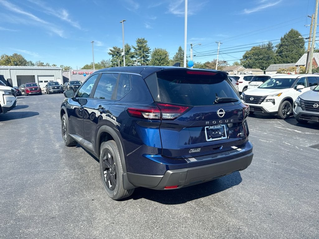 New 2026 Nissan Rogue SV - photo - 11