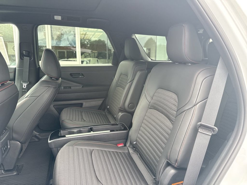 New 2026 Nissan Pathfinder Rock Creek - photo - 20