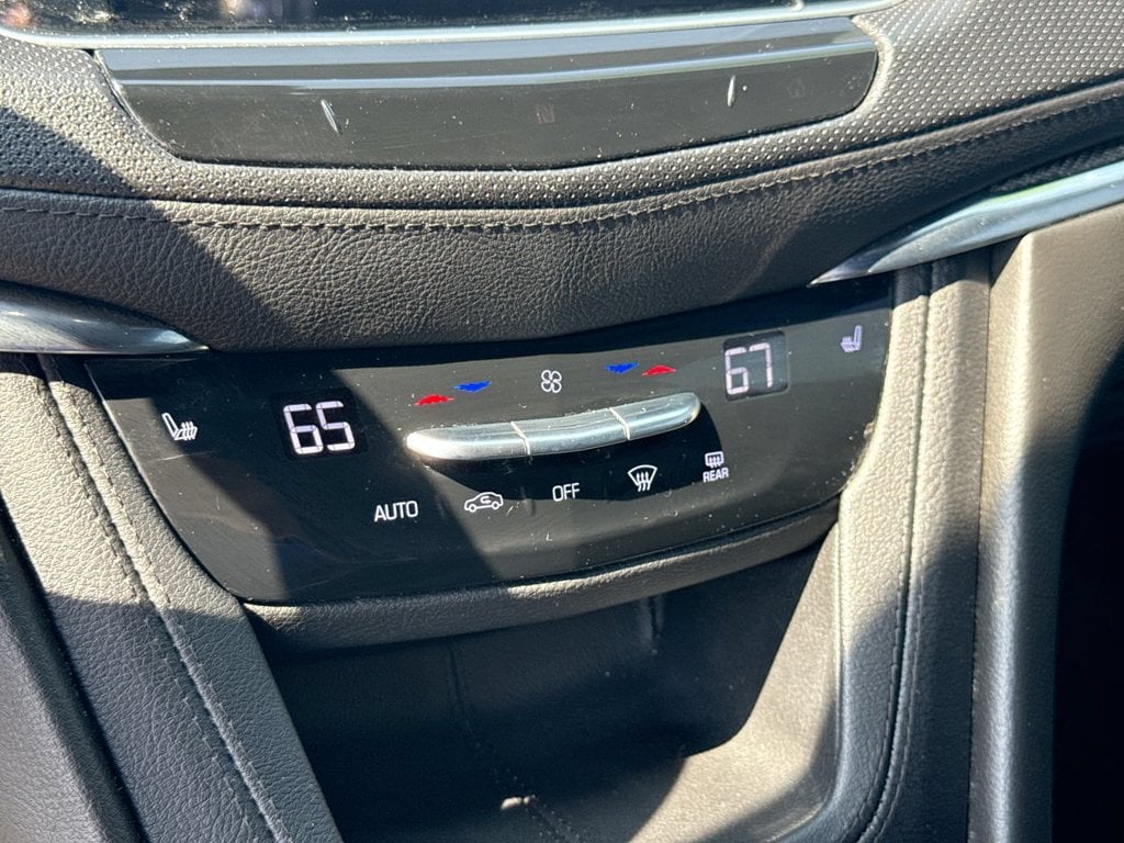 Pre-Owned 2021 Cadillac XT5 Sport - photo - 29