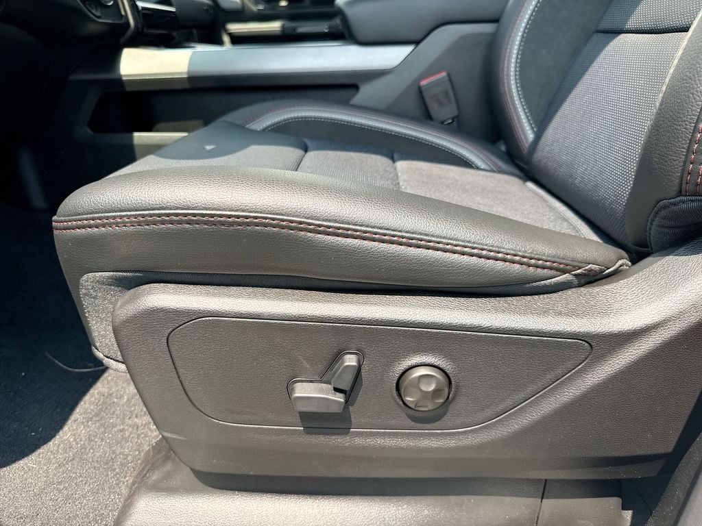 New 2026 Ram 1500 Laramie - photo - 22