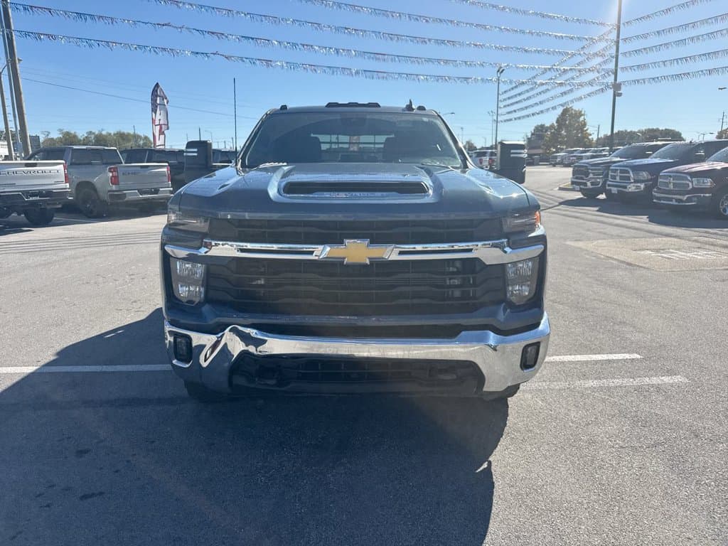 Pre-Owned 2025 Chevrolet Silverado 3500HD LT - photo - 15