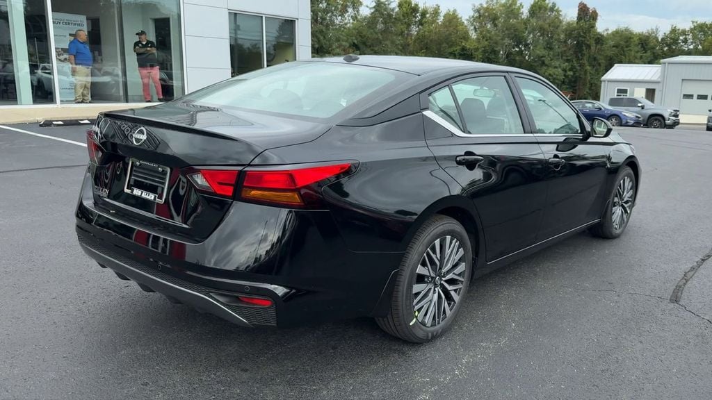 New 2026 Nissan Altima 2.5 SV - photo - 6