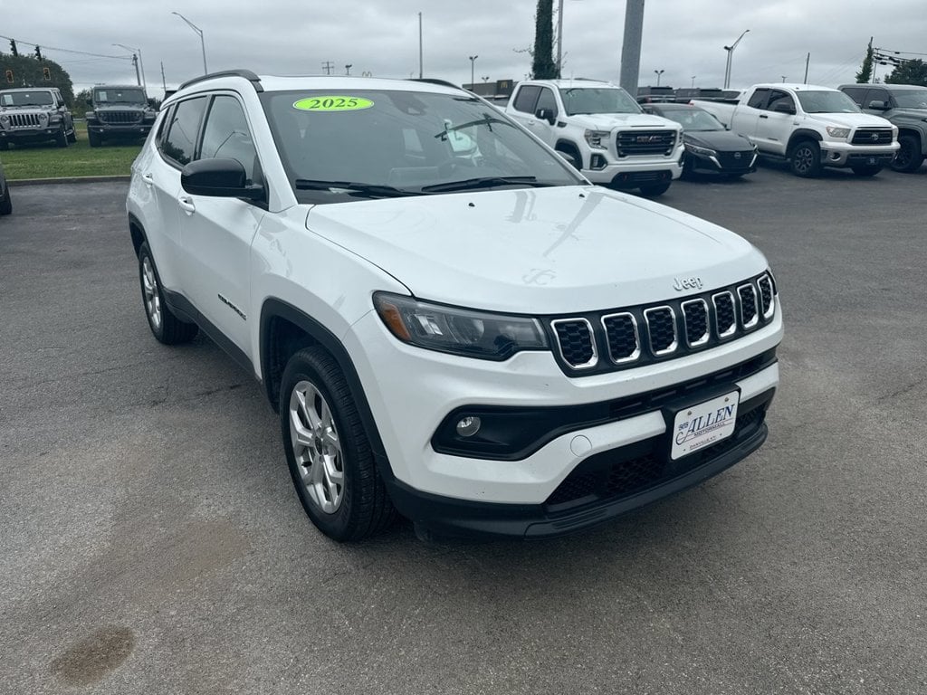 Pre-Owned 2025 Jeep Compass Latitude - photo - 14
