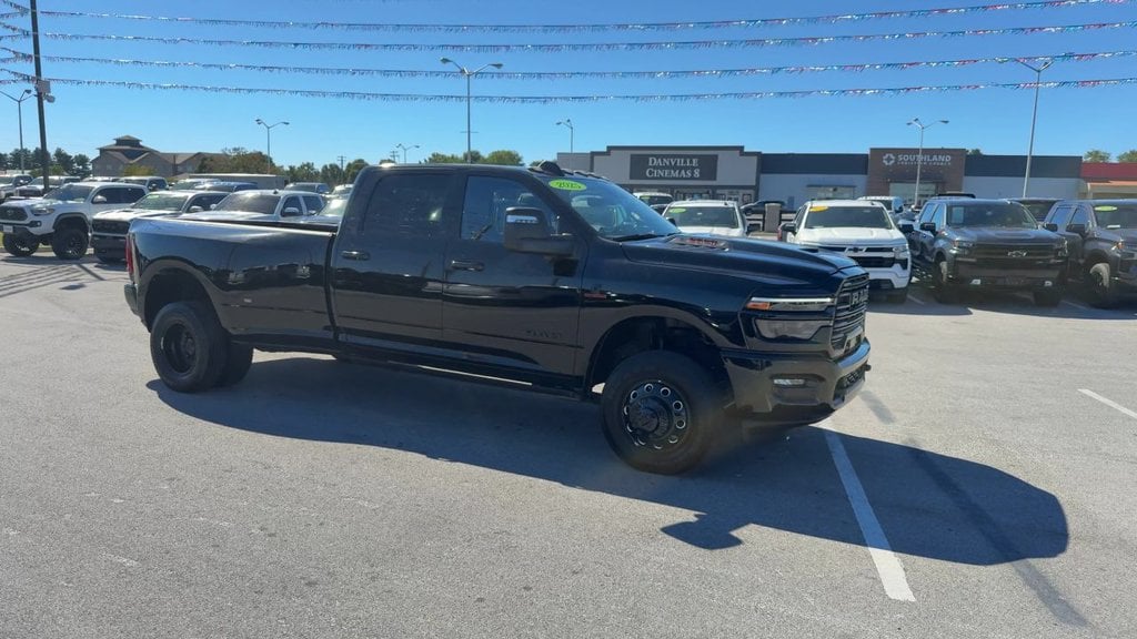 Pre-Owned 2025 Ram 3500 Laramie - photo - 7