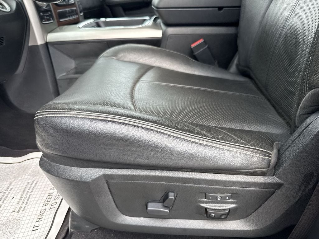 Pre-Owned 2018 Ram 1500 Laramie - photo - 13