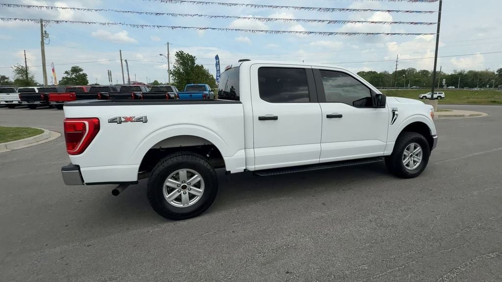 Pre-Owned 2022 Ford F-150 XLT - photo - 6