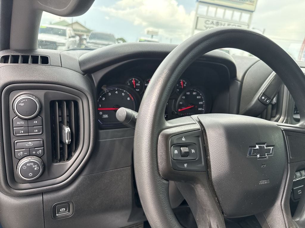 Pre-Owned 2019 Chevrolet Silverado 1500 Custom Trail Boss - photo - 17