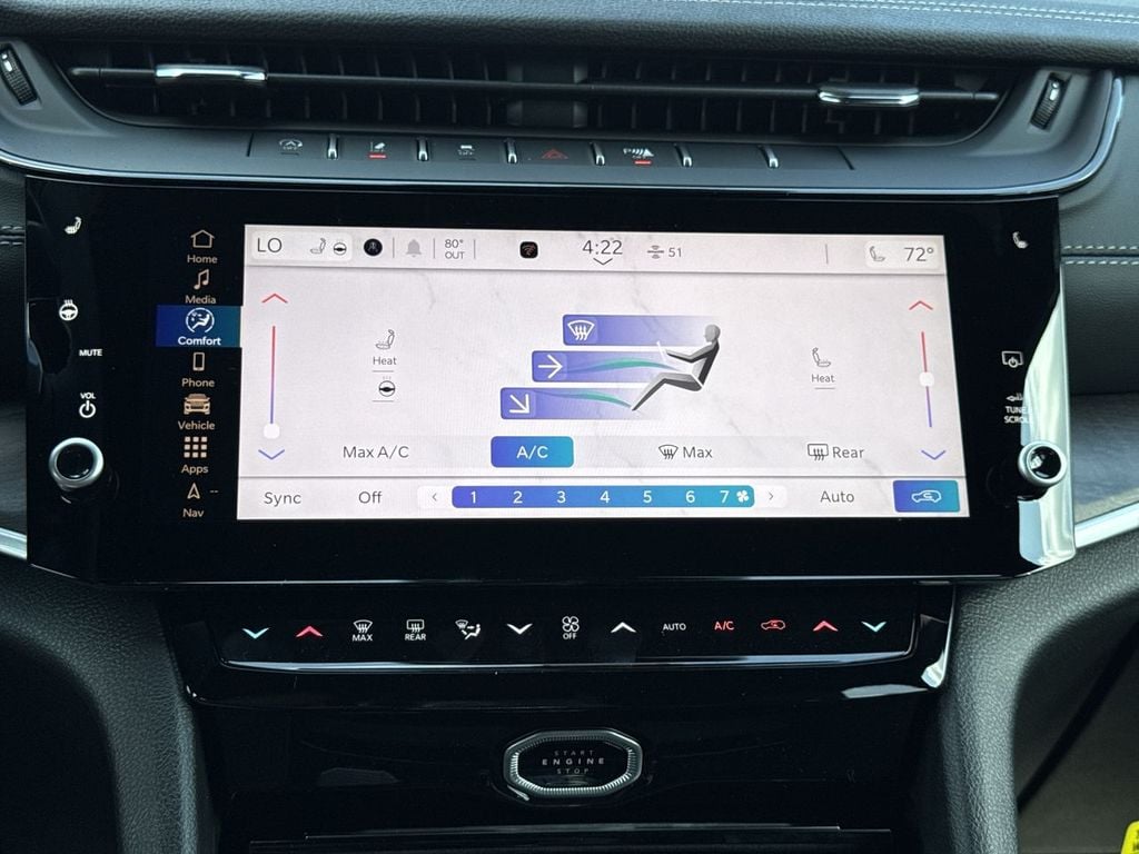 New 2026 Jeep Grand Cherokee Altitude - photo - 30