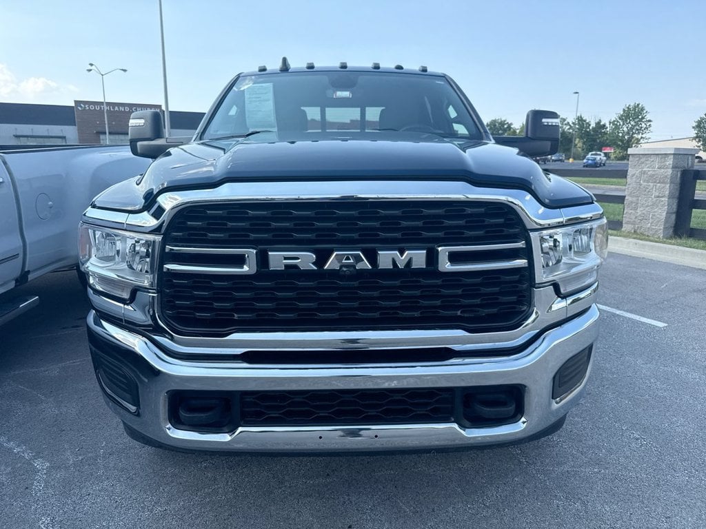 Pre-Owned 2024 Ram 3500 Tradesman - photo - 6