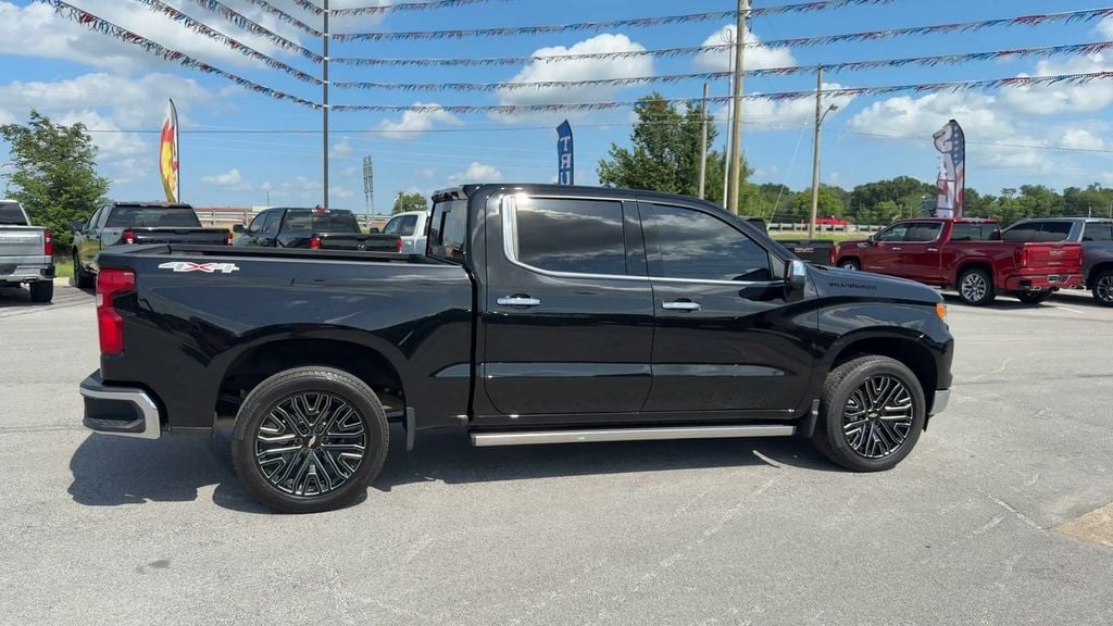 Pre-Owned 2026 Chevrolet Silverado 1500 LTZ - photo - 6