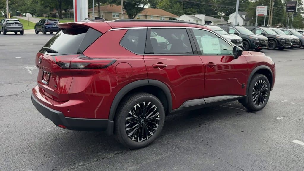 New 2026 Nissan Rogue Dark Armor - photo - 6