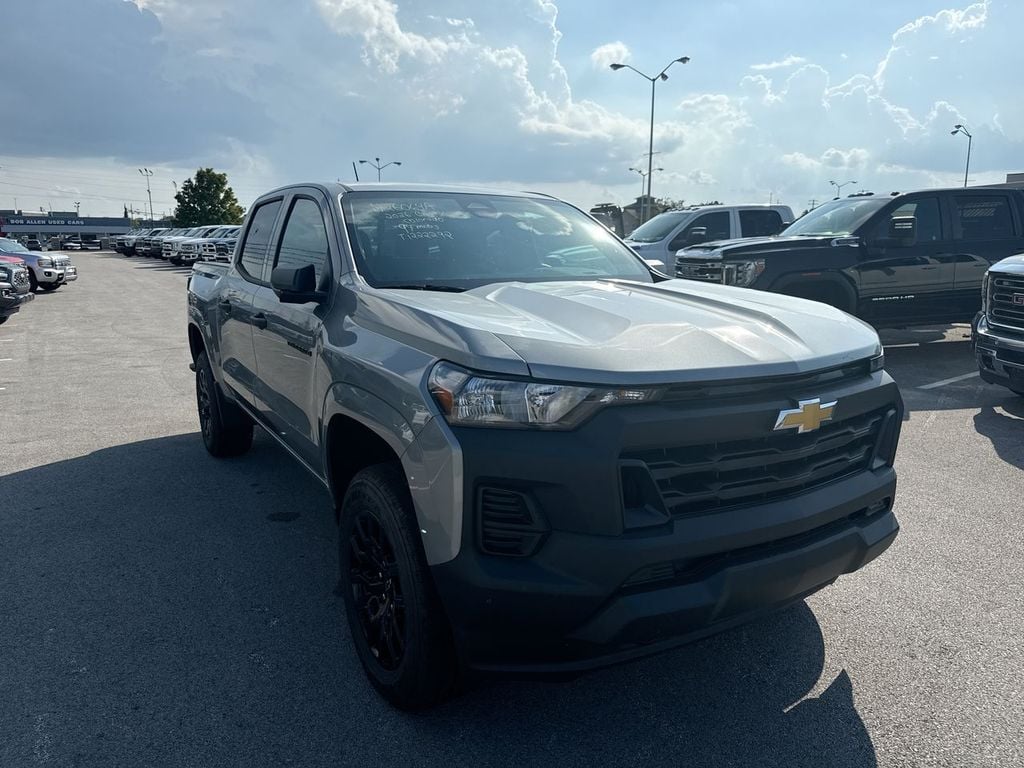Pre-Owned 2026 Chevrolet Colorado Work Truck - photo - 14