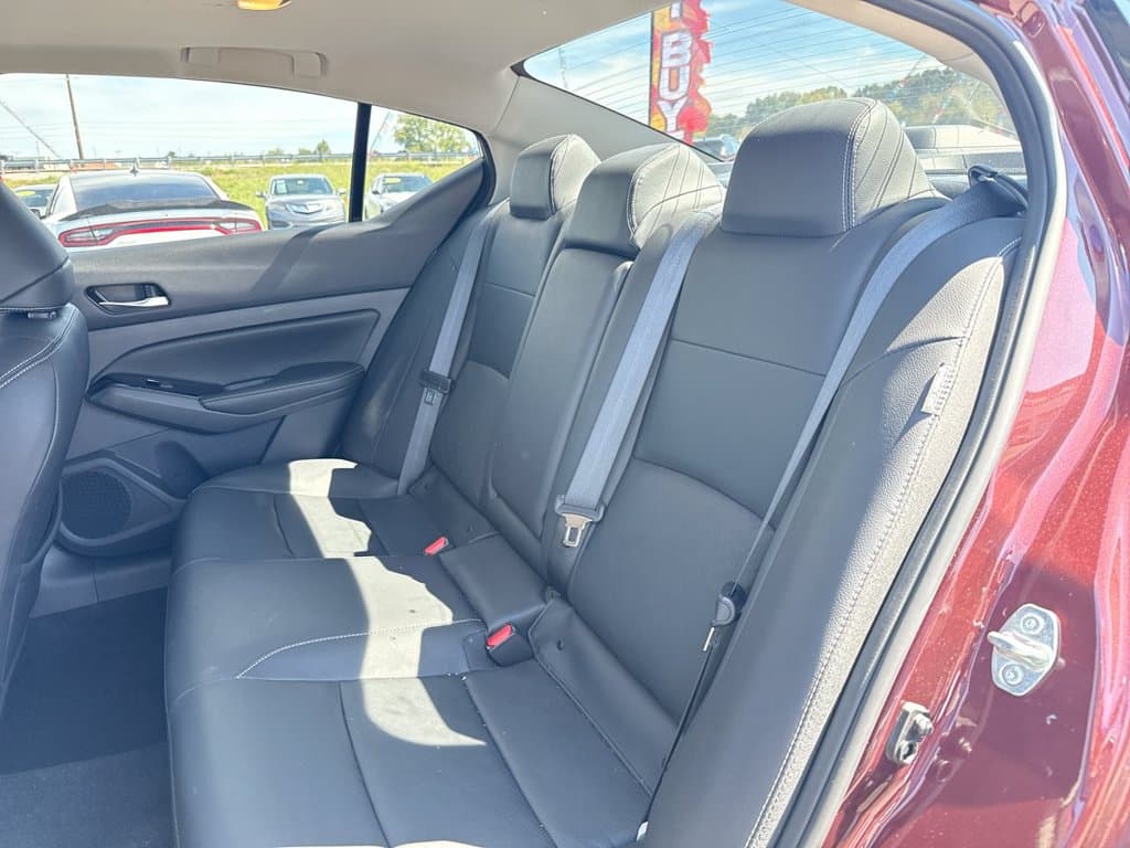 Pre-Owned 2025 Nissan Altima 2.5 SL - photo - 18