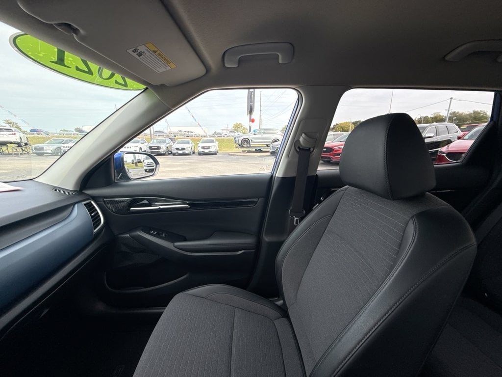 Pre-Owned 2021 Kia Seltos S - photo - 29
