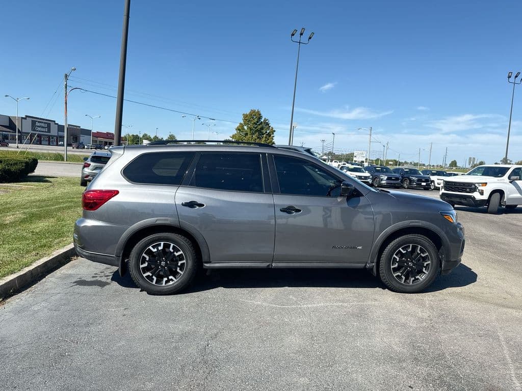 Pre-Owned 2020 Nissan Pathfinder SL - photo - 5