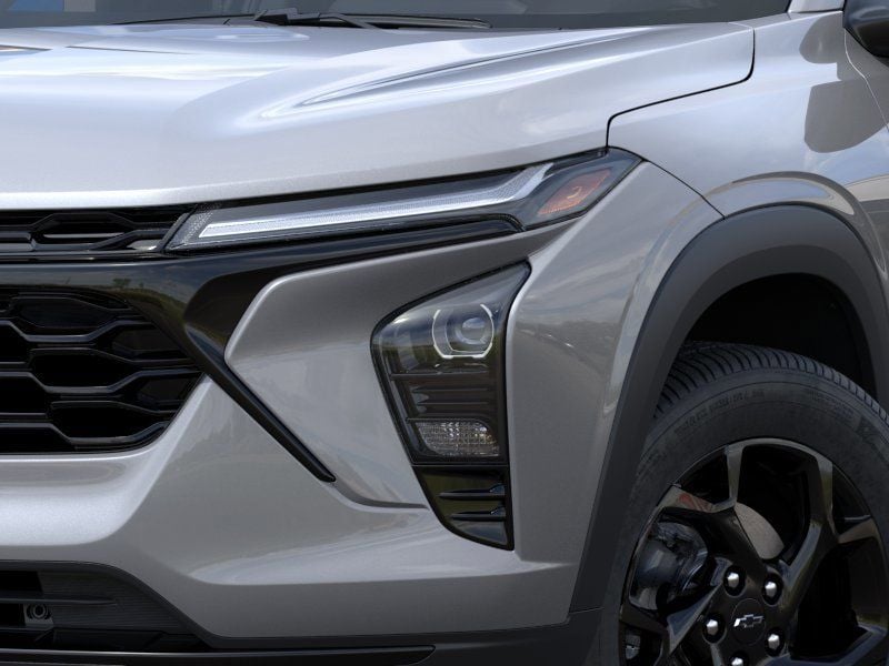 New 2026 Chevrolet Trax LT - photo - 9
