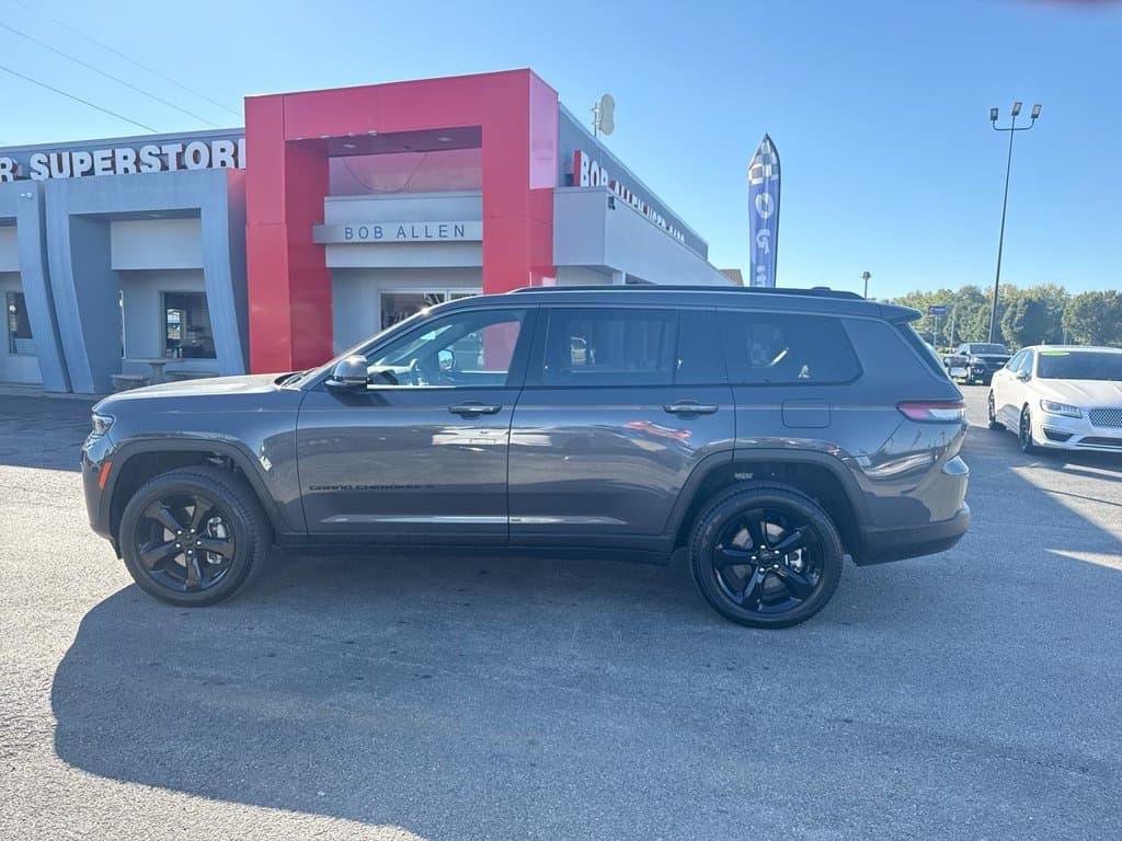 Pre-Owned 2026 Jeep Grand Cherokee L Limited - photo - 10