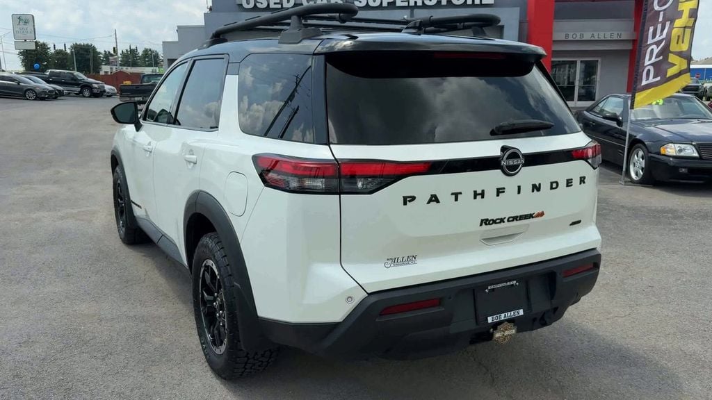 Pre-Owned 2024 Nissan Pathfinder Rock Creek - photo - 4