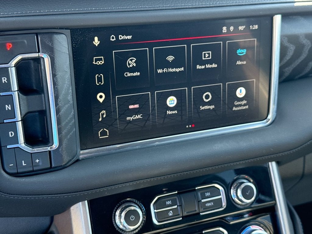 Pre-Owned 2023 GMC Yukon Denali - photo - 29