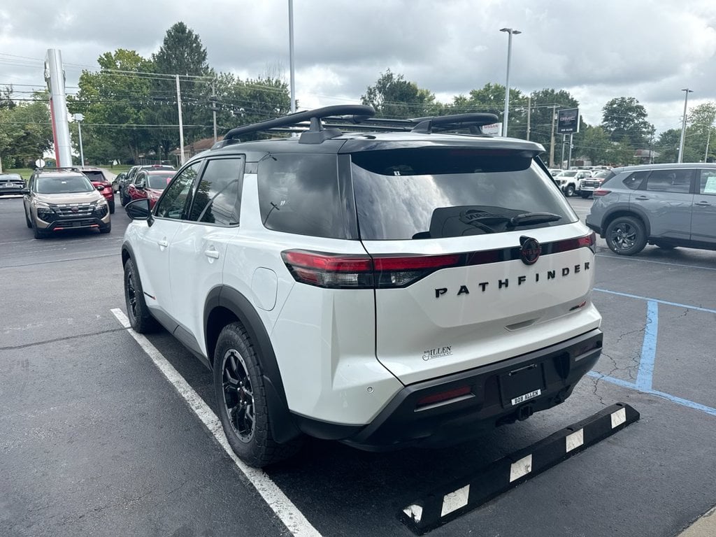 New 2026 Nissan Pathfinder Rock Creek - photo - 11