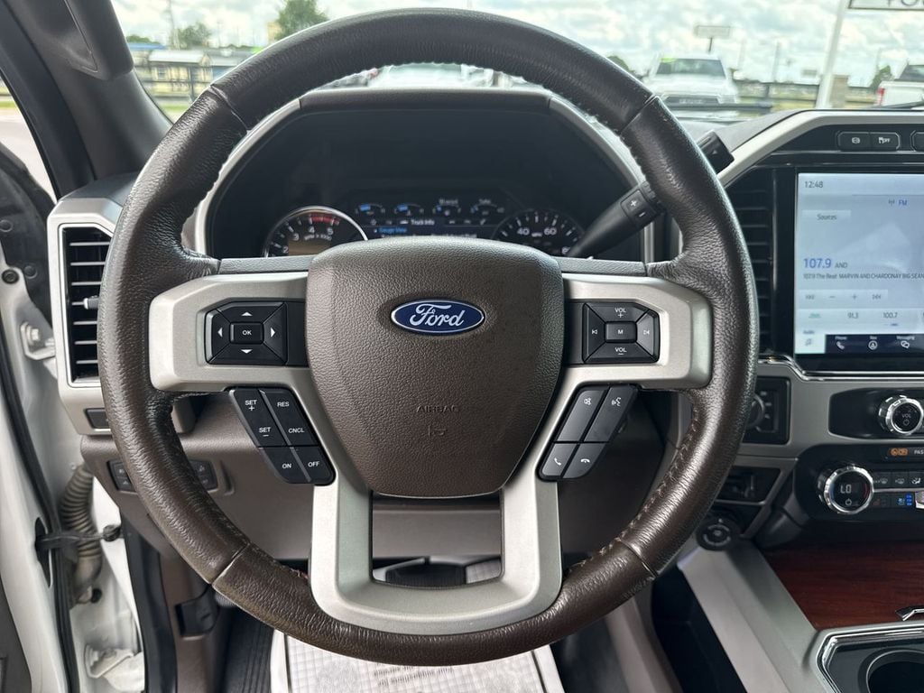 Pre-Owned 2022 Ford F-450SD King Ranch - photo - 22