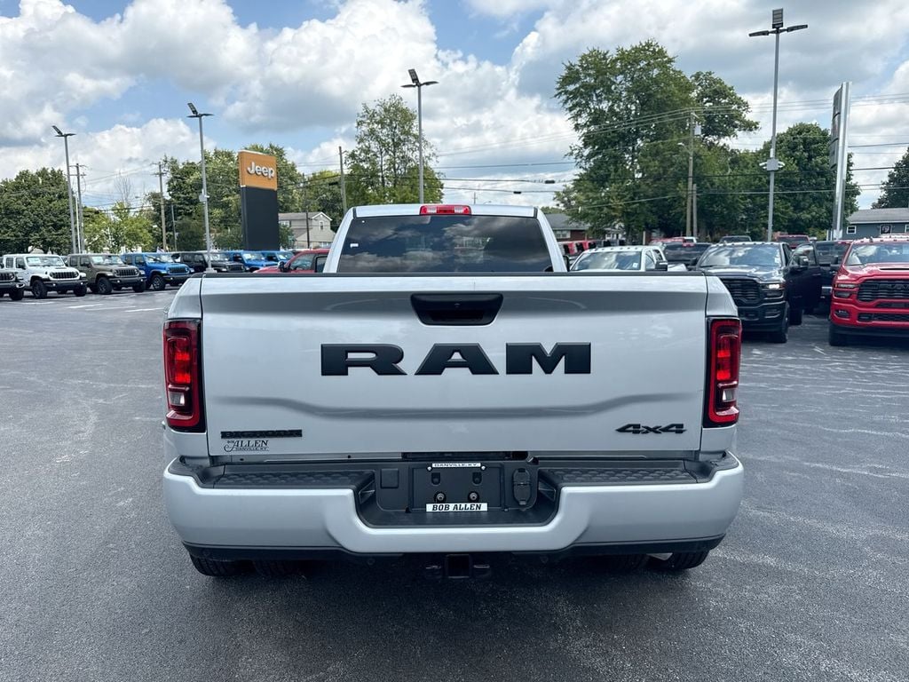 New 2026 Ram 3500 Big Horn - photo - 17