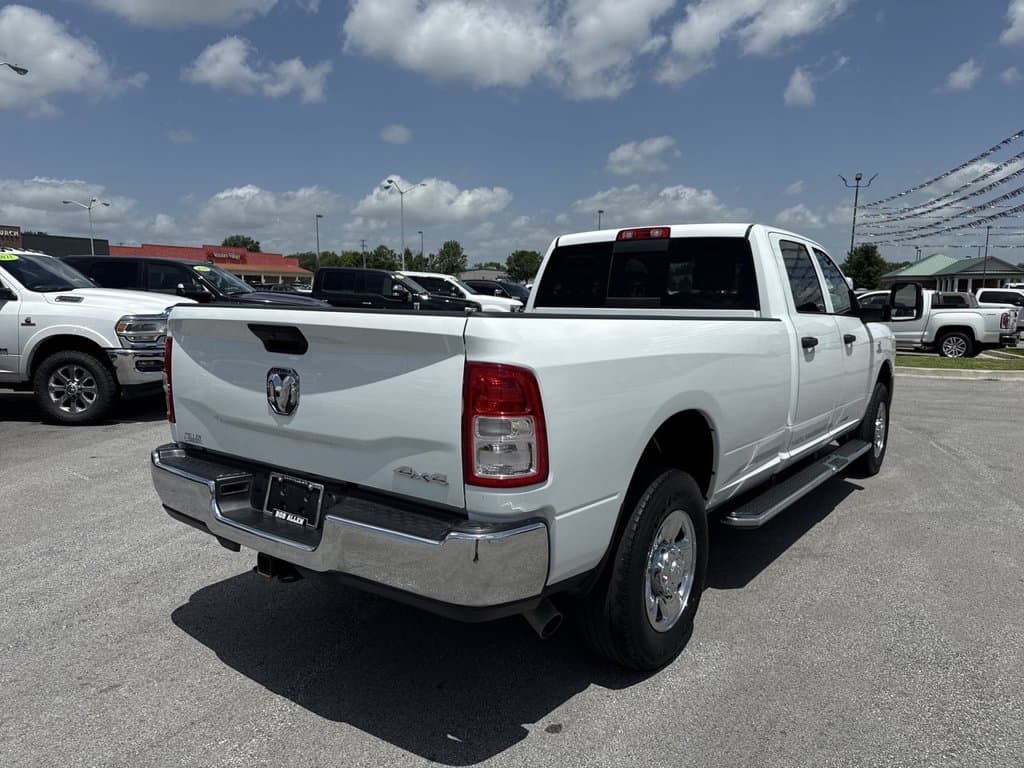 Pre-Owned 2024 Ram 3500 Tradesman - photo - 12