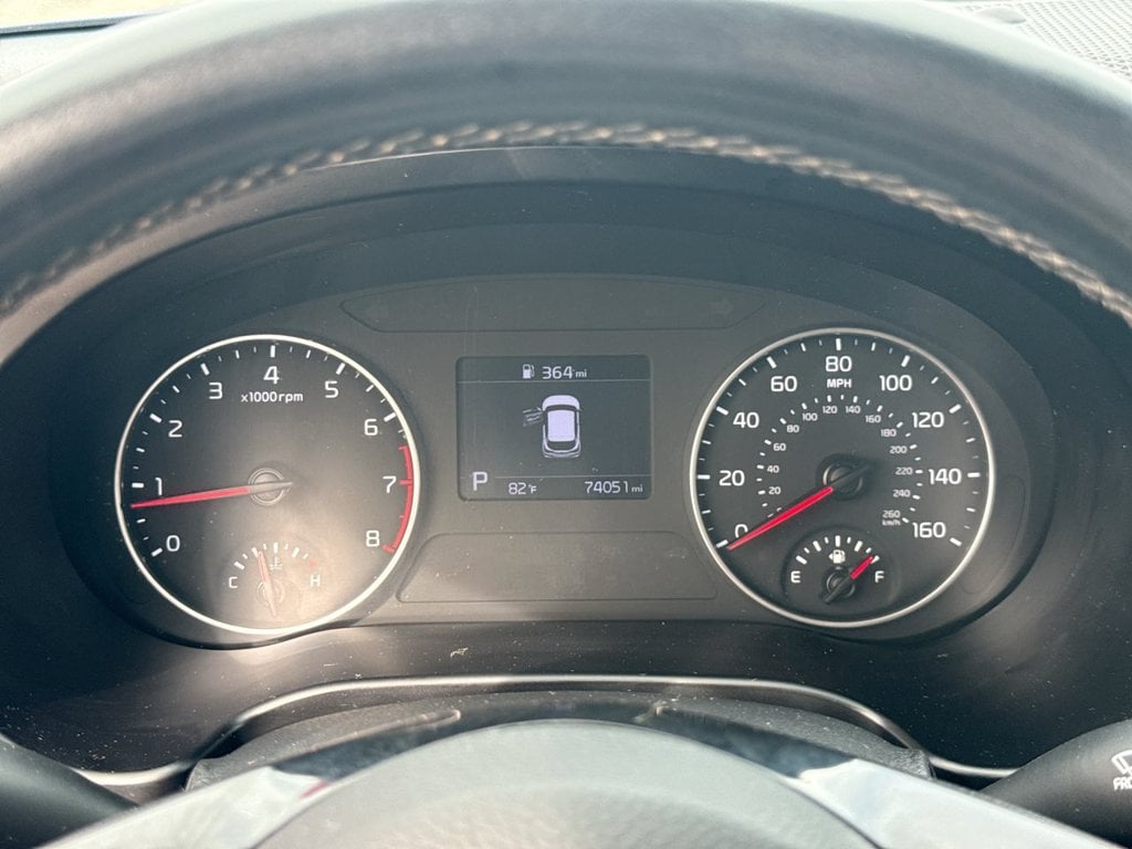 Pre-Owned 2021 Kia Seltos S - photo - 23