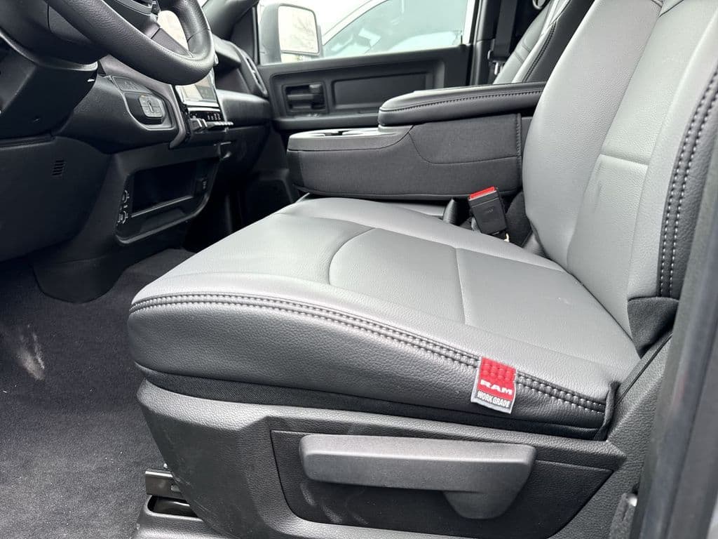New 2026 Ram 2500 Tradesman - photo - 21